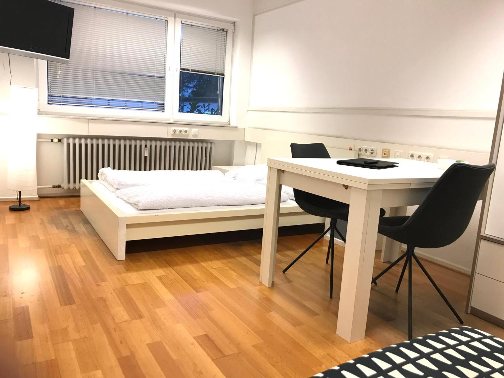 Relax Aachener Boardinghouse Budget Exterior photo